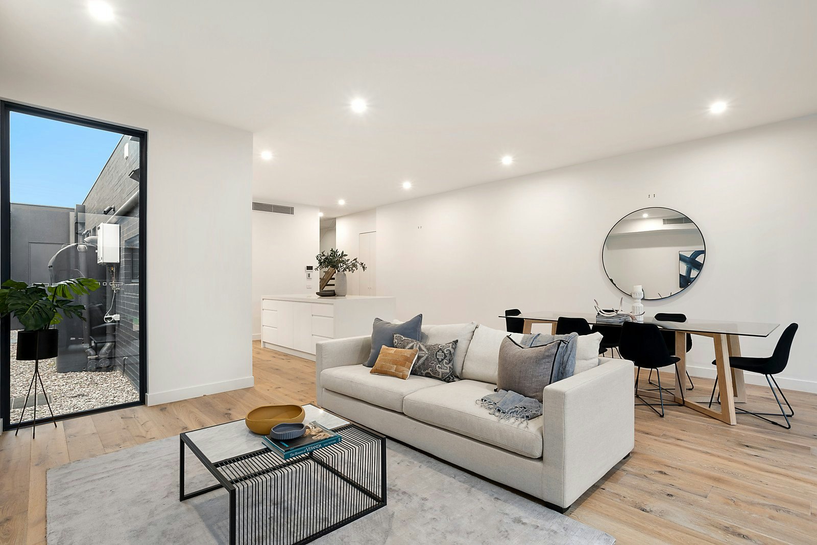 16a Caramar Avenue, Brighton East, VIC