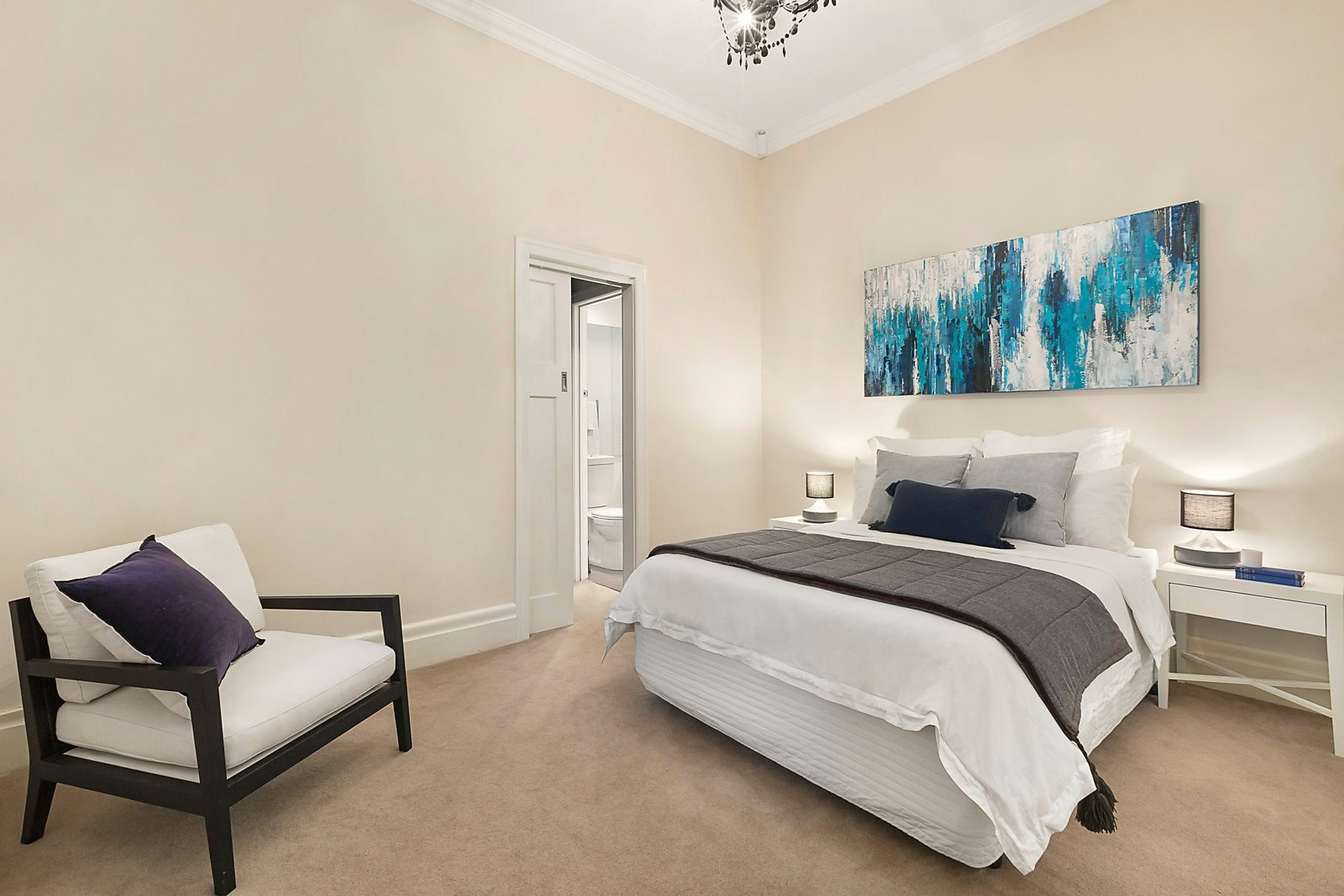 18 Derby Crescent, Caulfield East, VIC