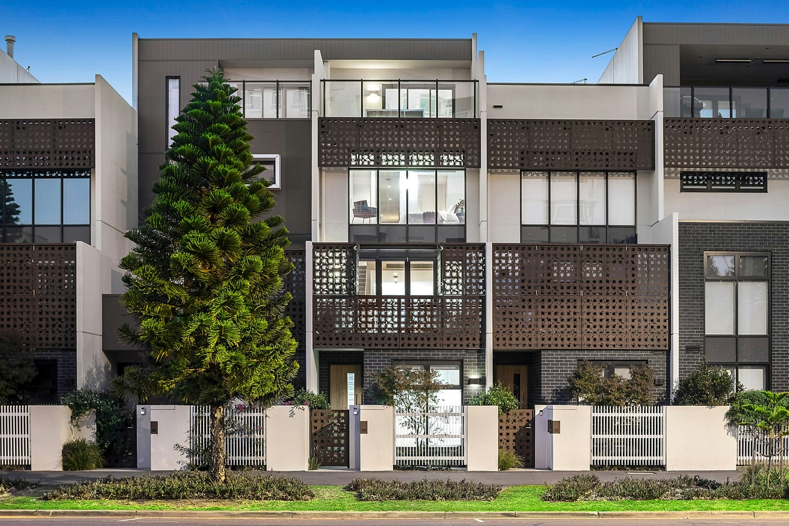 34 Pickles Street, Albert Park, VIC