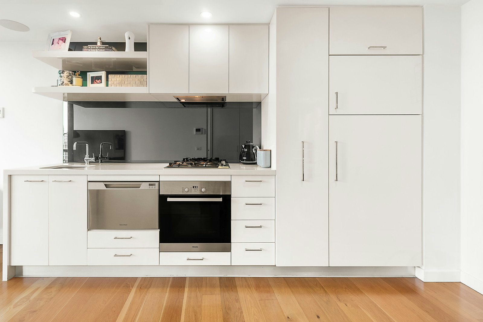 1001/338 Kings Way, South Melbourne, VIC