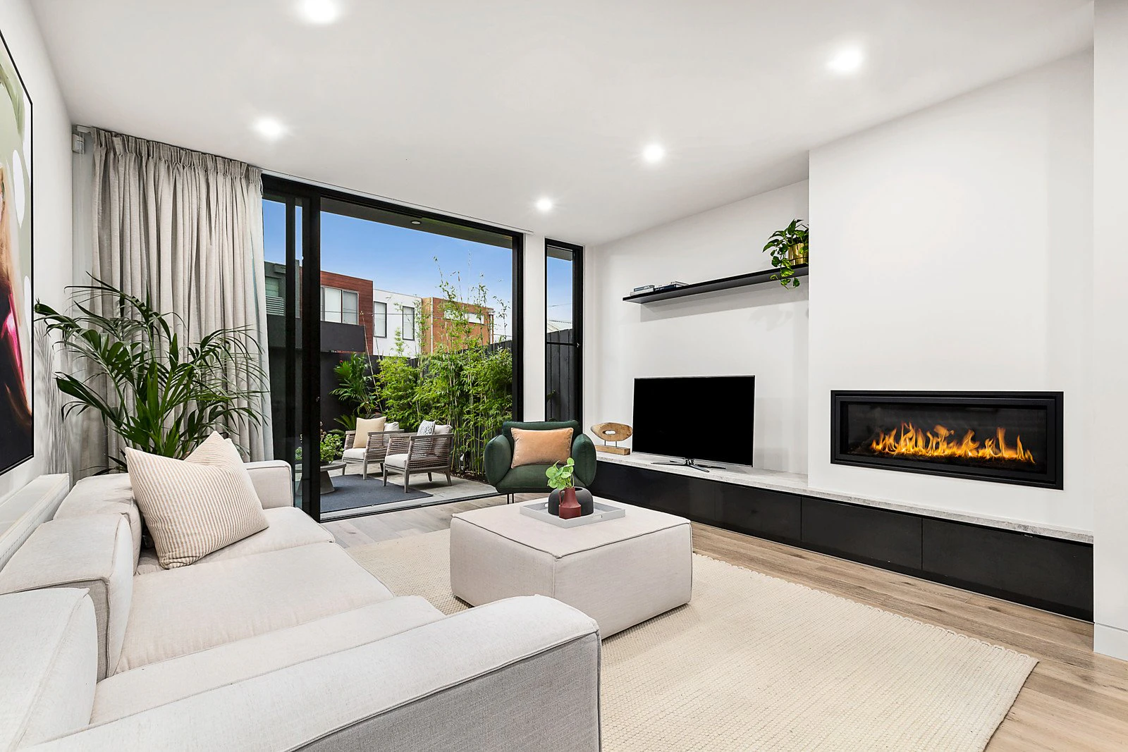 243 Esplanade East, Port Melbourne, VIC
