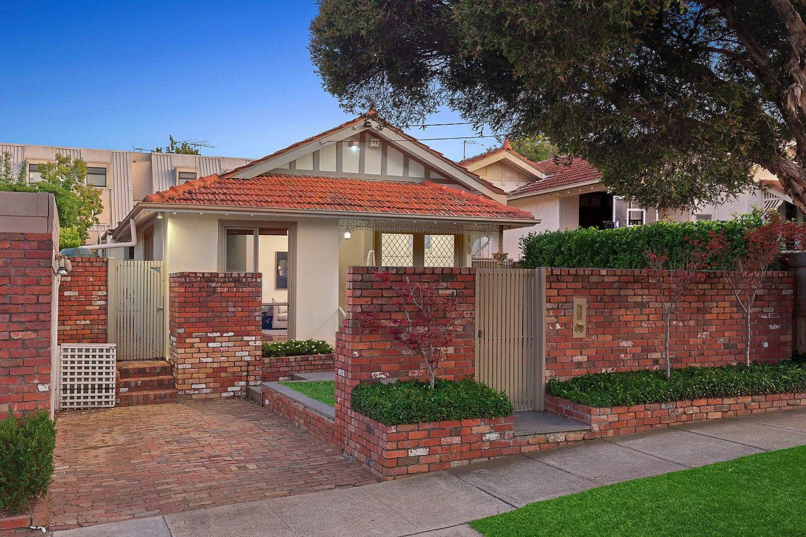 49 Norwood Road, Caulfield North, VIC