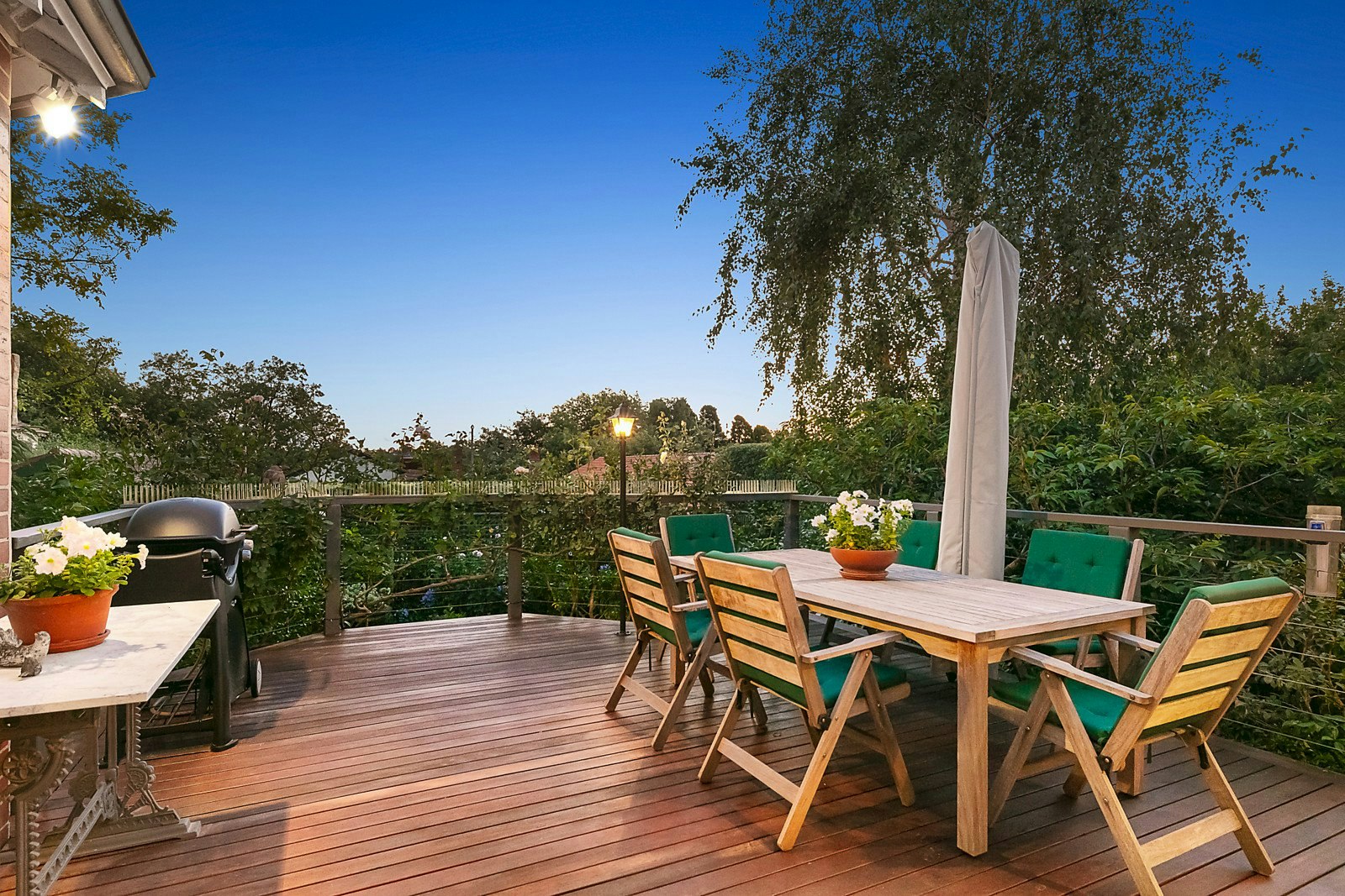 16 Howitt Street, Glen Iris, VIC