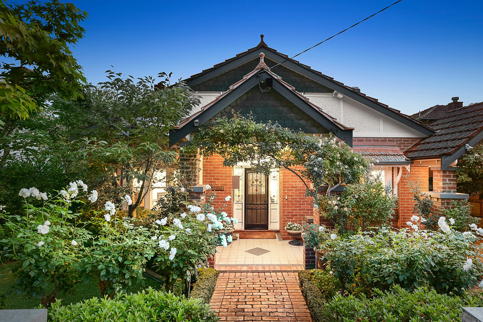 16 Howitt Street, Glen Iris, VIC
