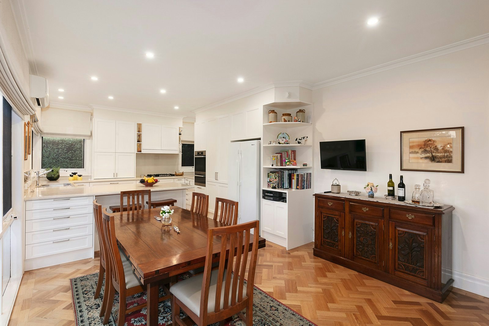 16 Howitt Street, Glen Iris, VIC