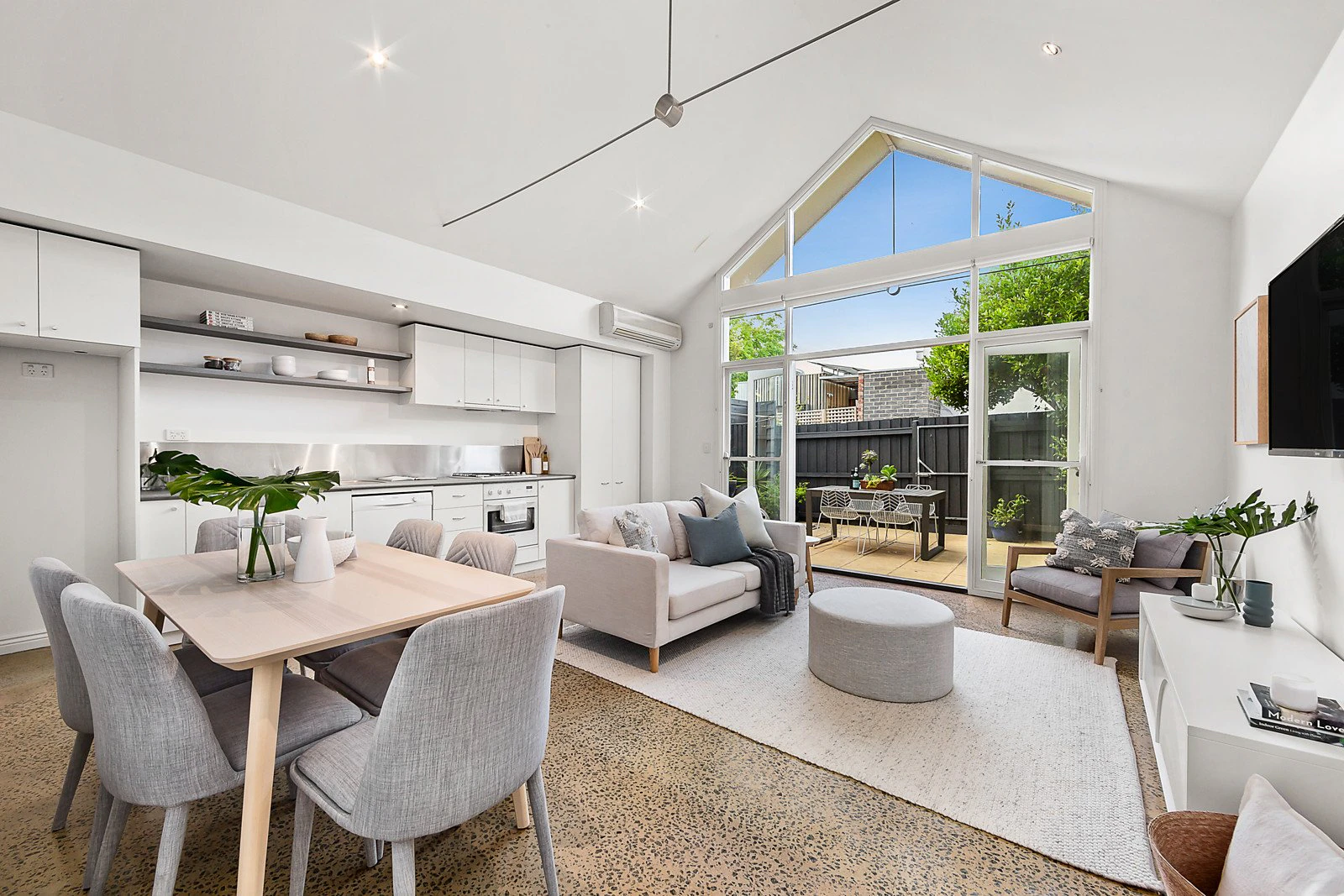 39 Pridham Street, Prahran, VIC
