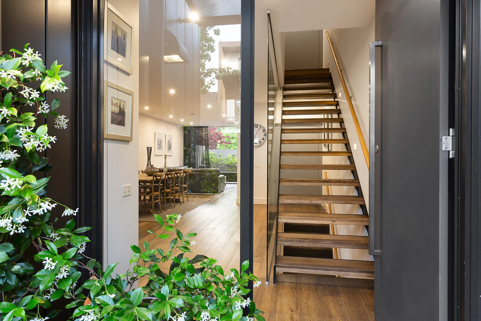 20 Pin Oak Court, Canterbury, VIC