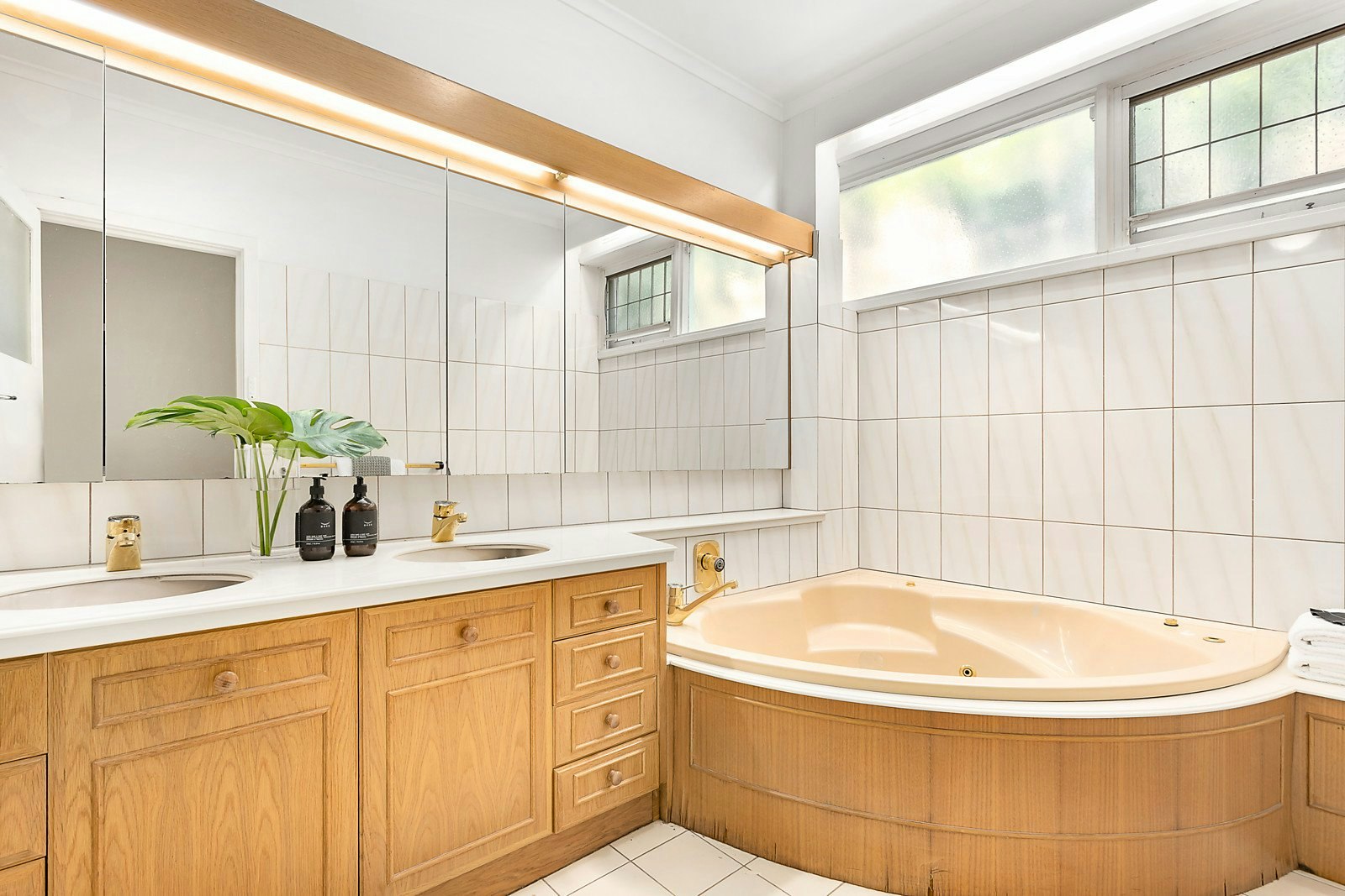 2/528 Toorak Road, Toorak, VIC