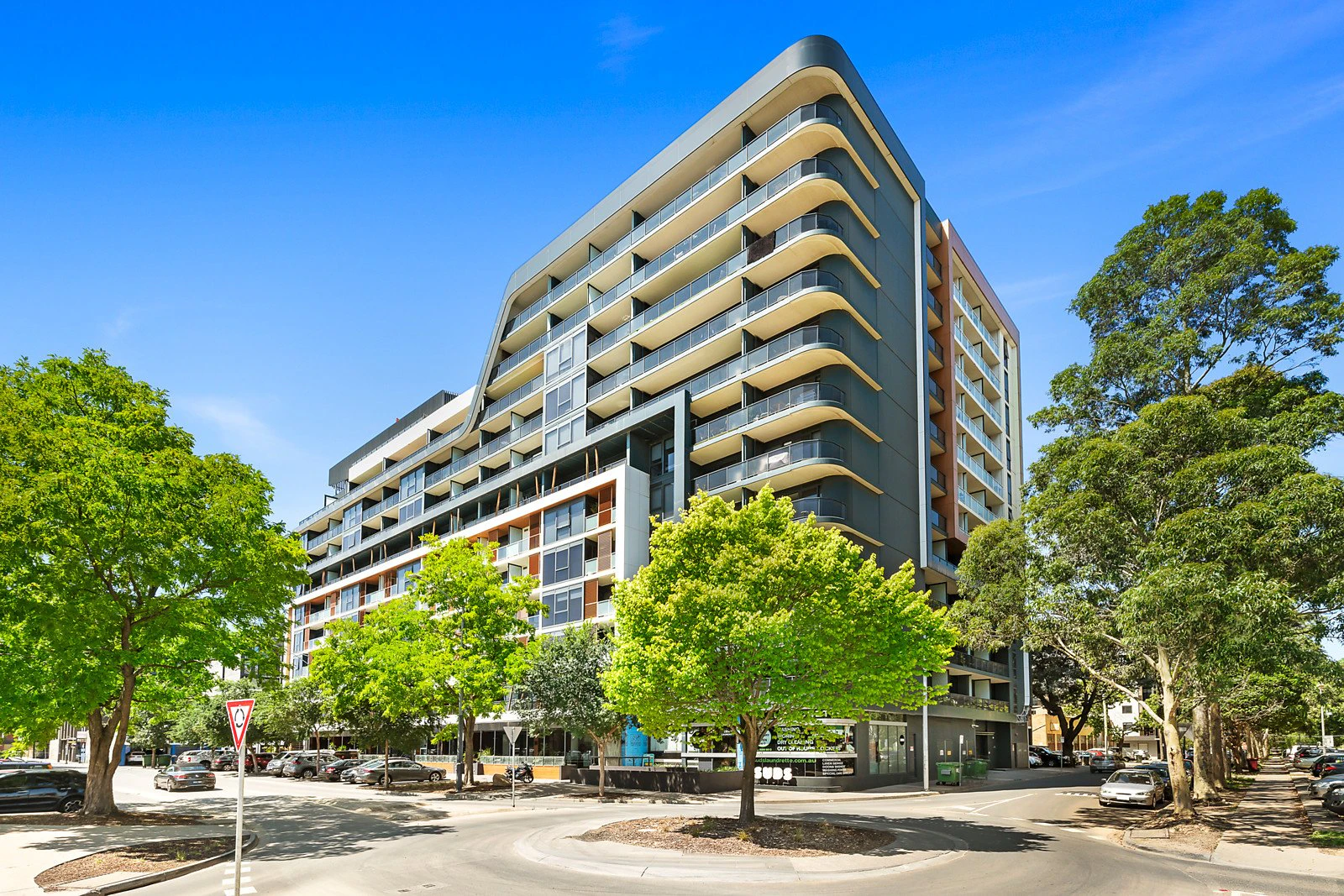 514/32 Bray Street, South Yarra, VIC
