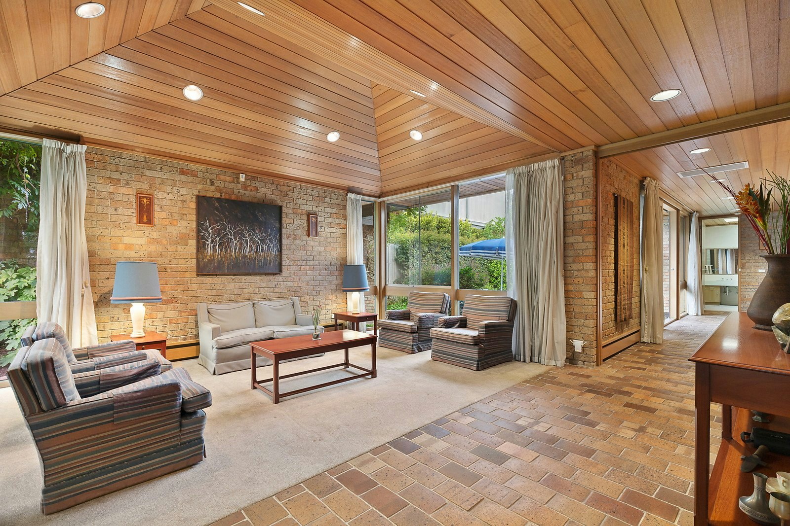 4 Balmoral Avenue, Kew, VIC