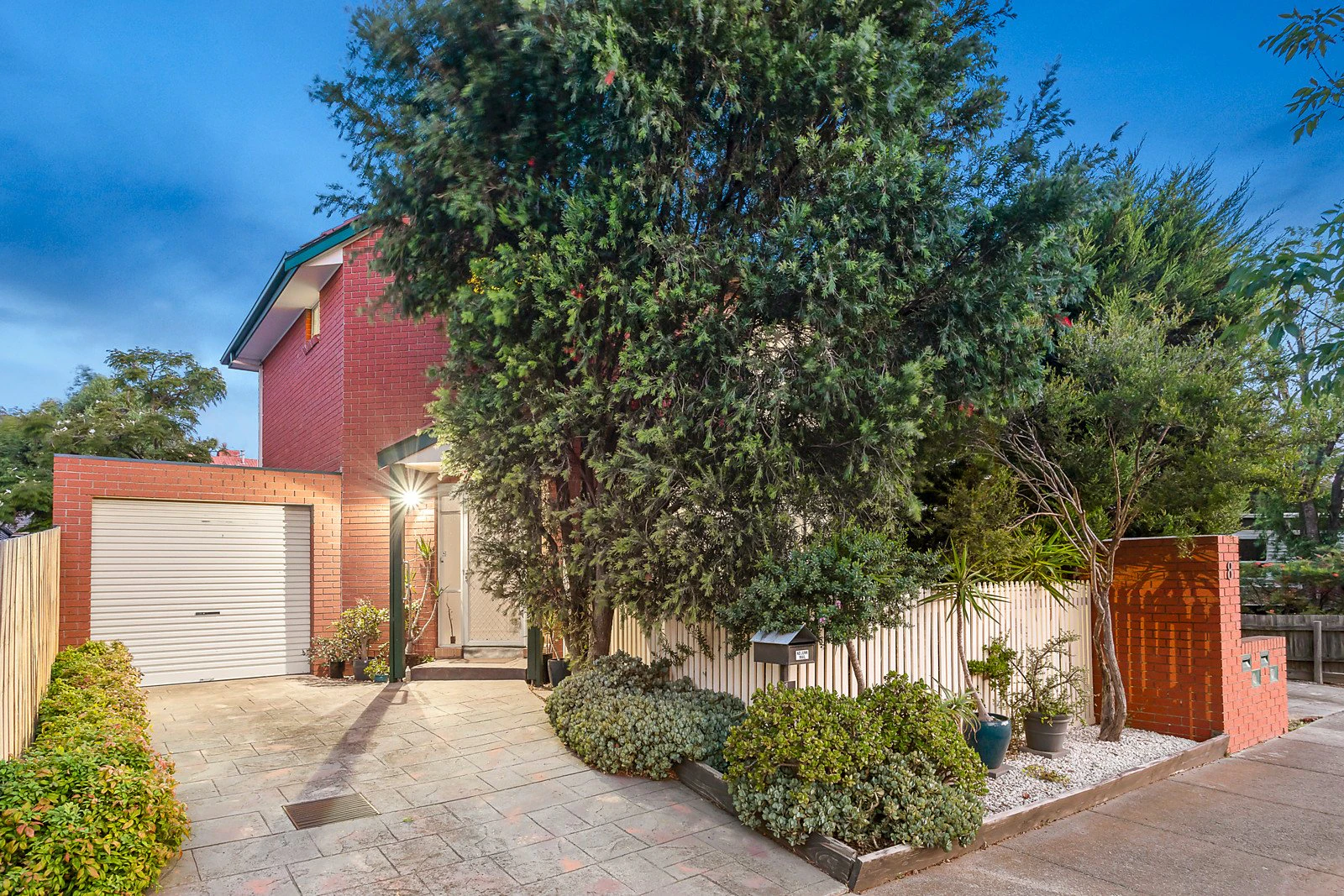 1/8 Carrum Street, Malvern East, VIC