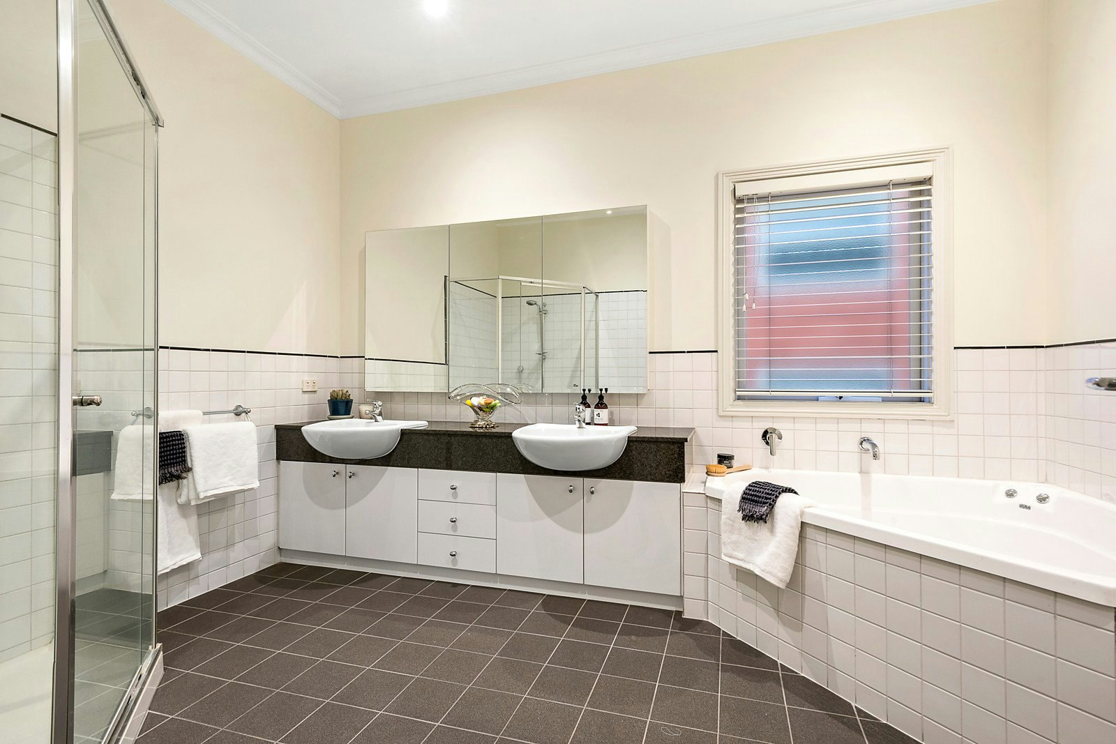 34B Wattletree Road, Armadale, VIC