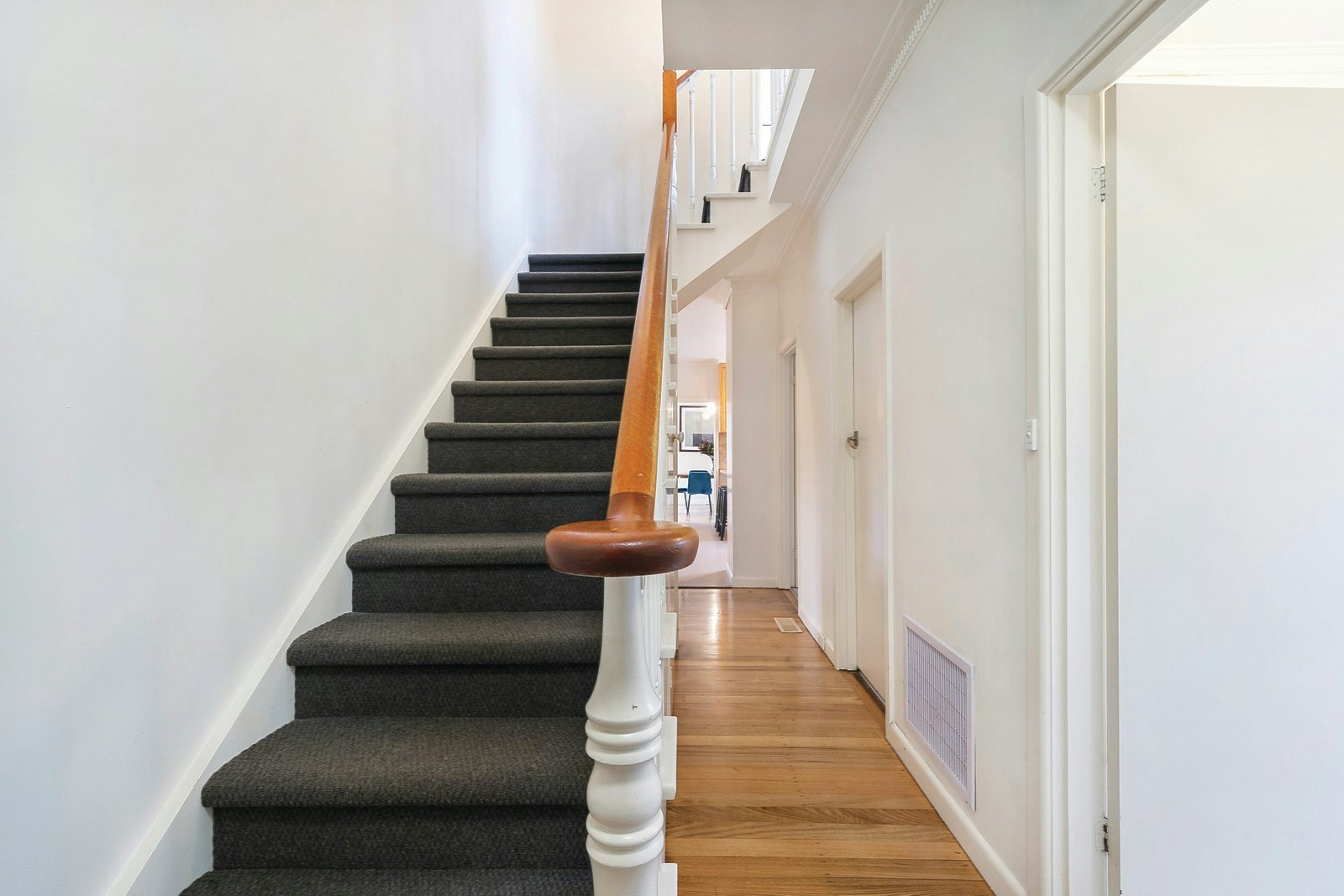 34 Violet Grove, Kew East, VIC