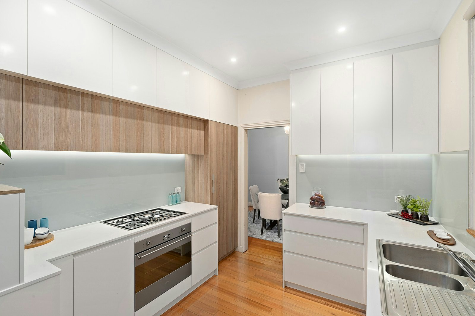 24 Corsewall Close, Hawthorn, VIC