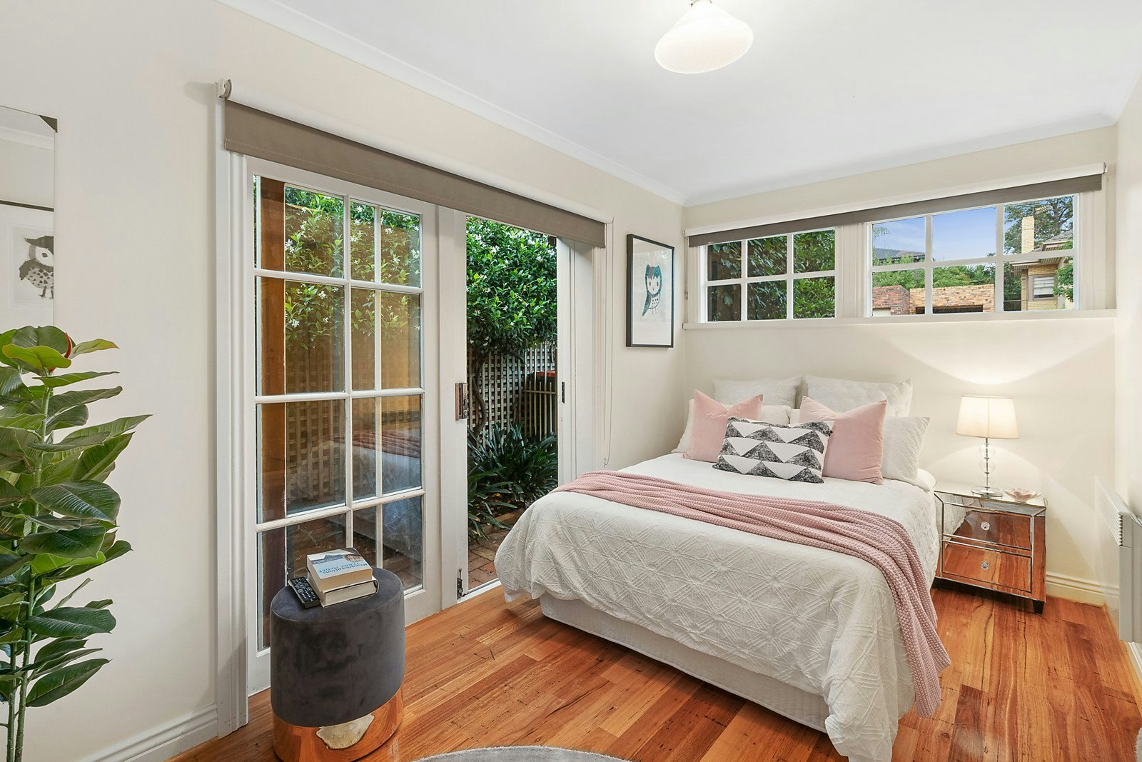 24 Corsewall Close, Hawthorn, VIC