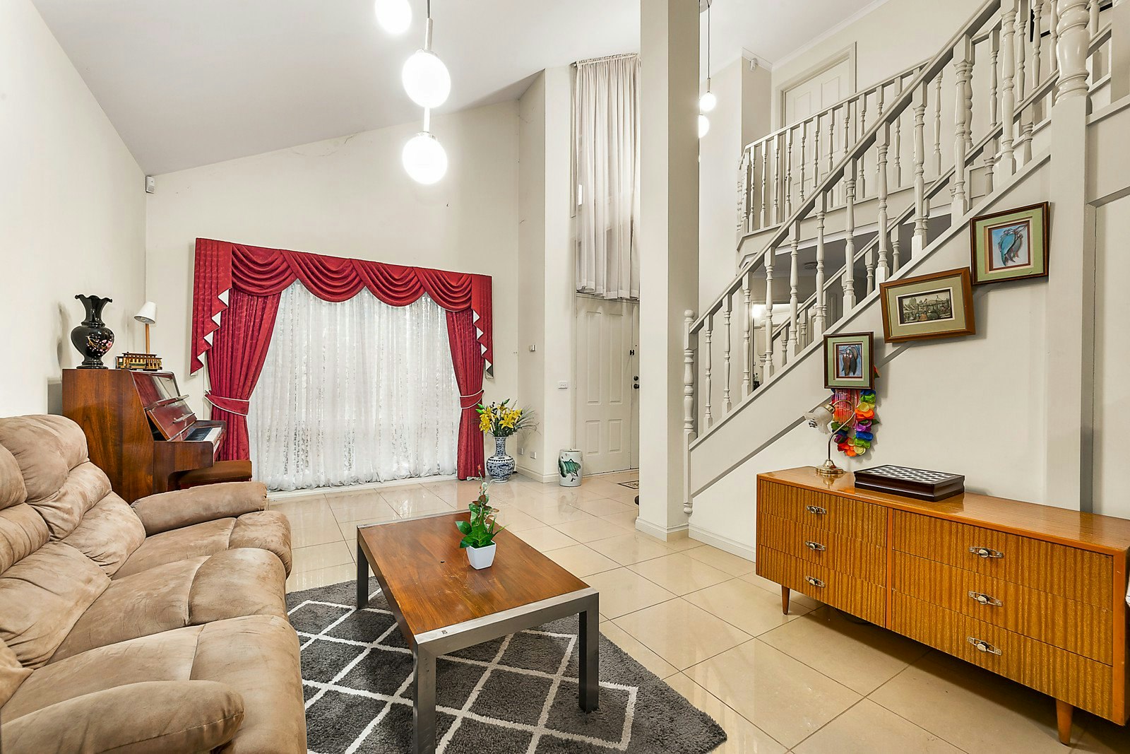 15 Bowen Crescent, Burwood East, VIC