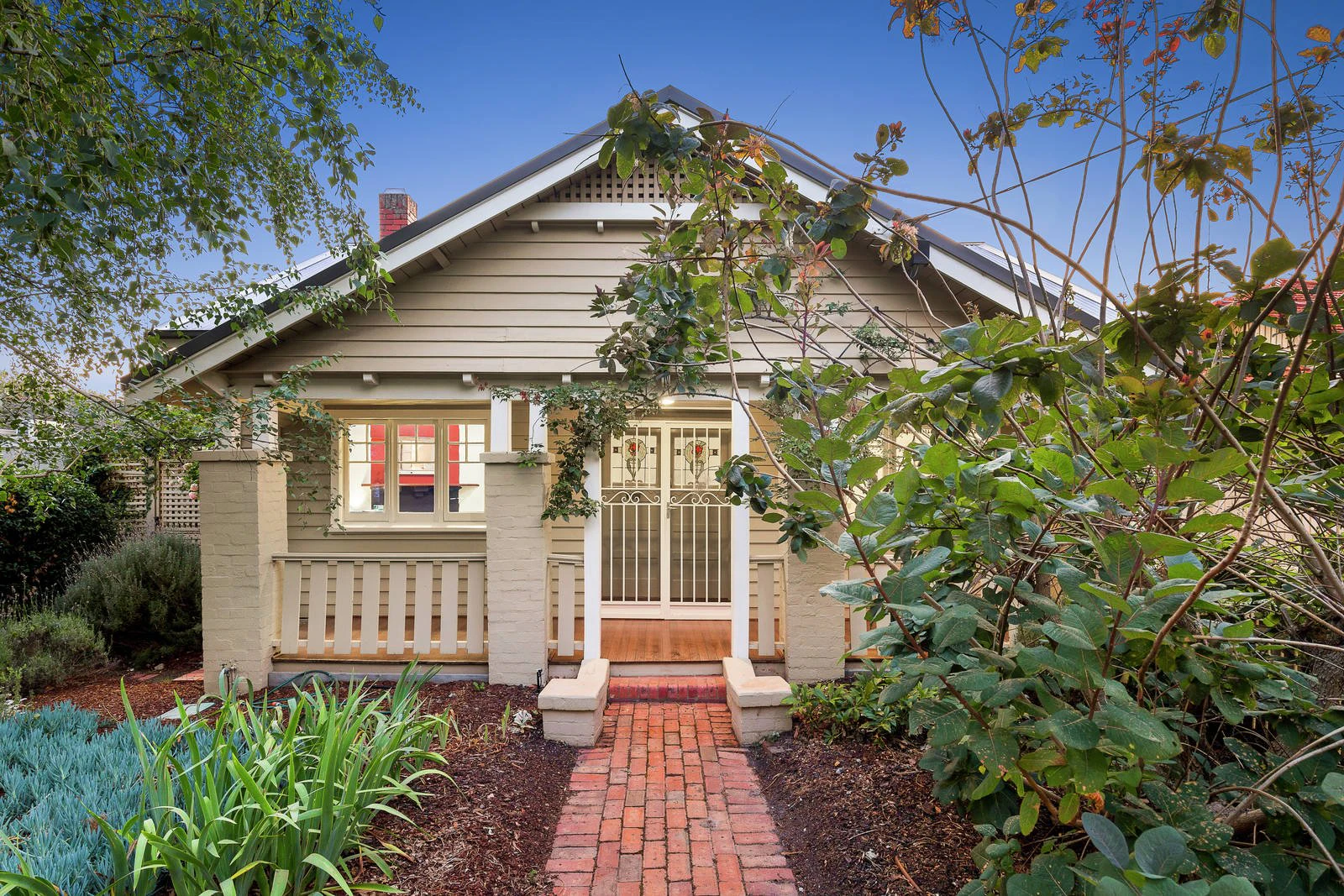 30 Barton Street, Surrey Hills, VIC