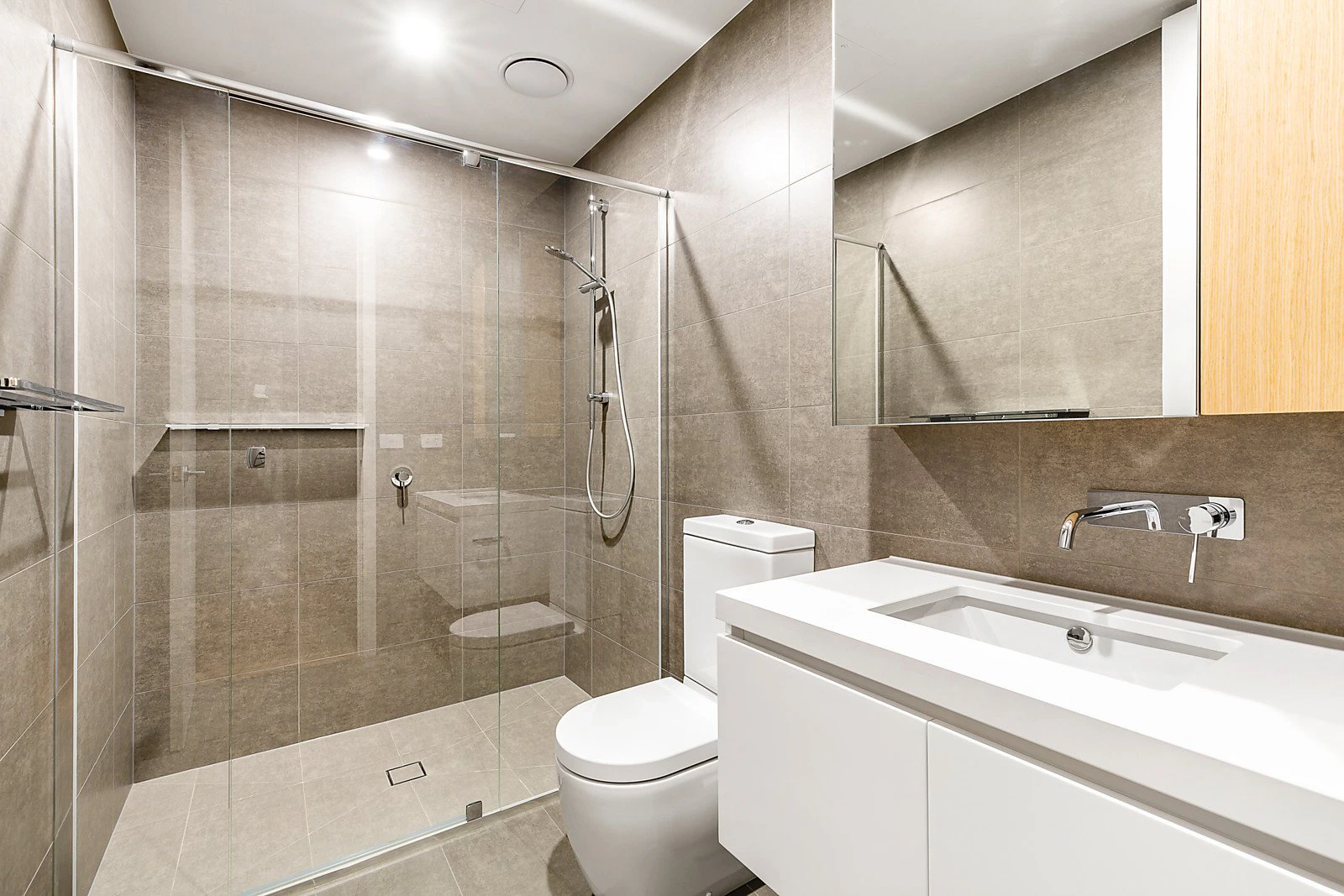 1/251 Riversdale Road, Hawthorn East, VIC