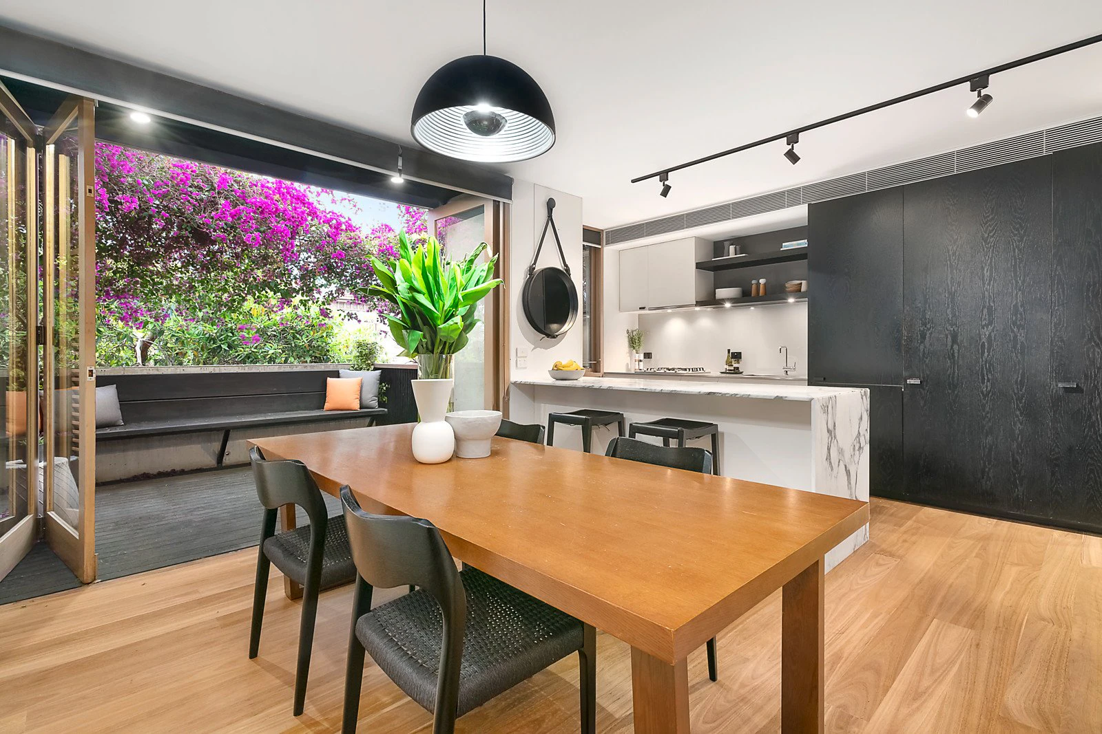 281 Bank Street, South Melbourne, VIC
