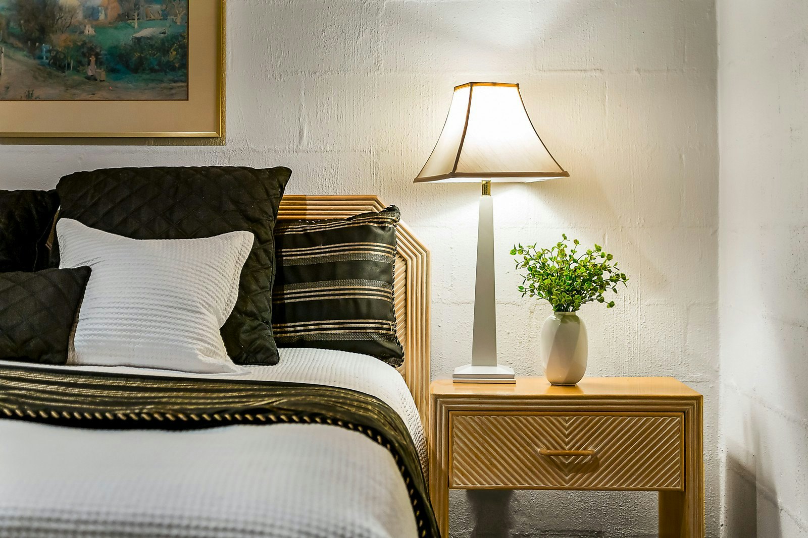 13 Ardrie Road, Malvern East, VIC