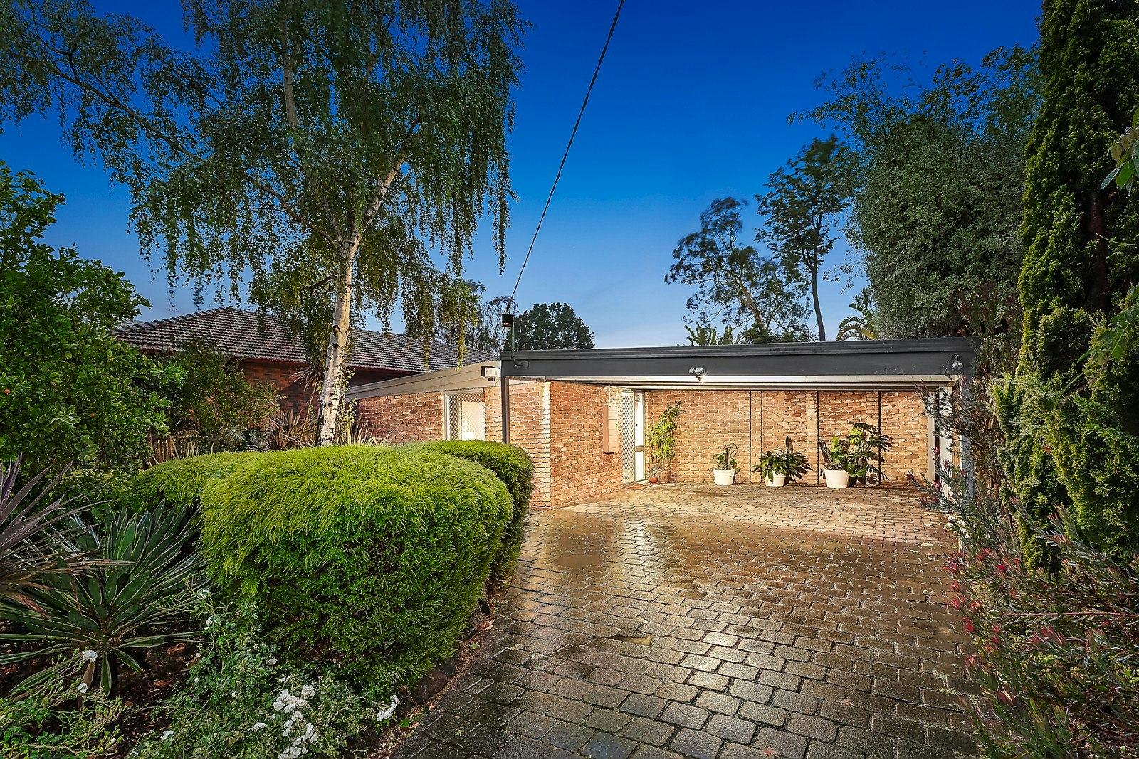 13 Ardrie Road, Malvern East, VIC