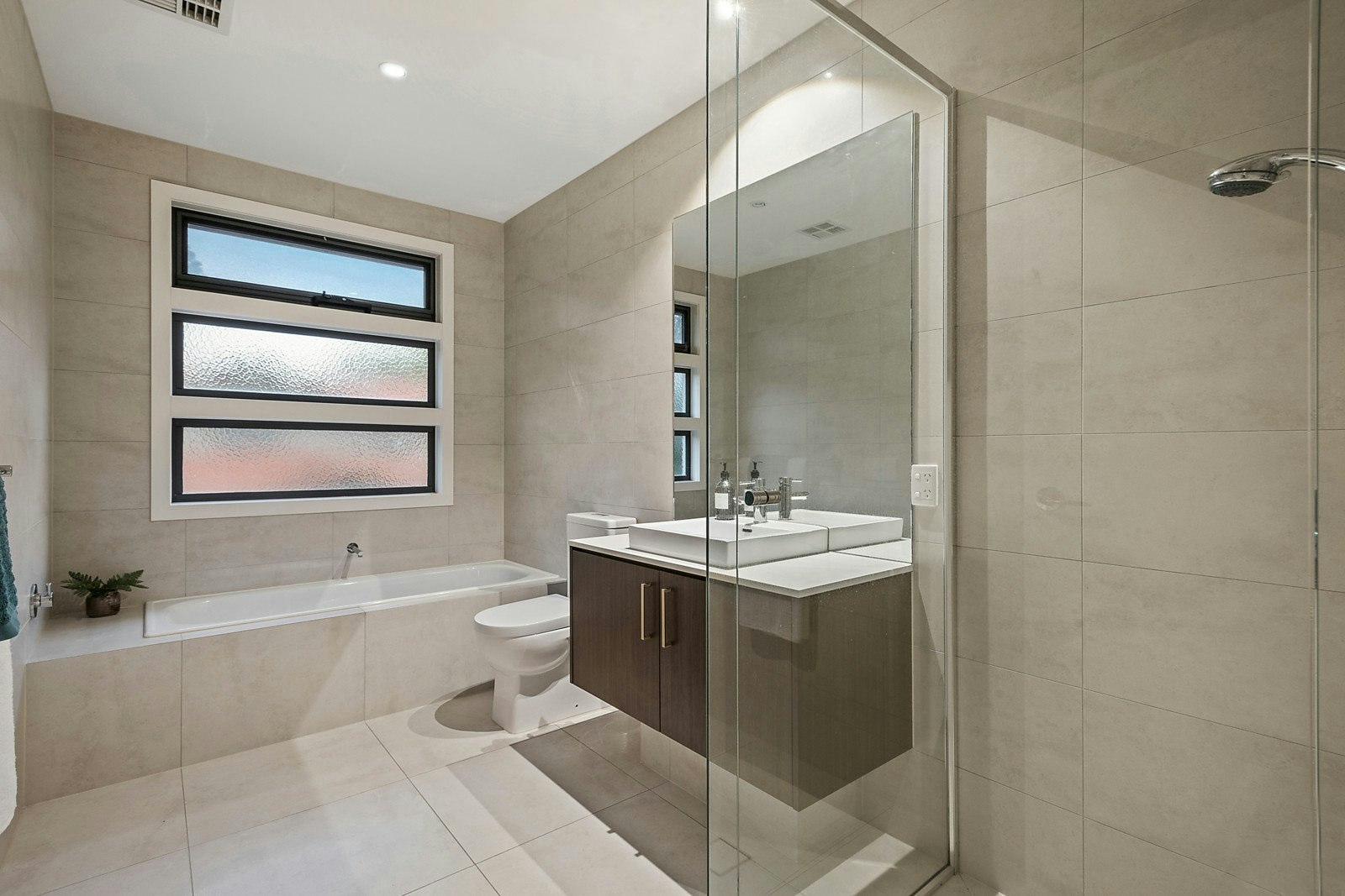 1/119 Wattle Valley Road, Camberwell, VIC