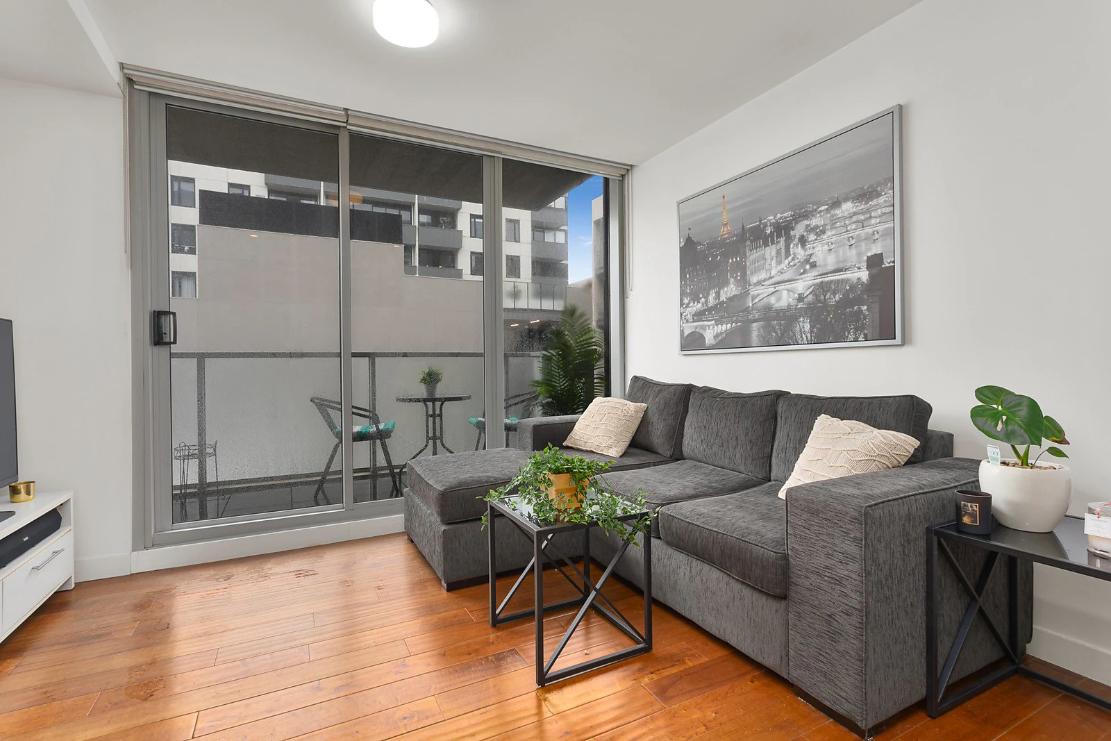 315/101 Bay Street, Port Melbourne, VIC