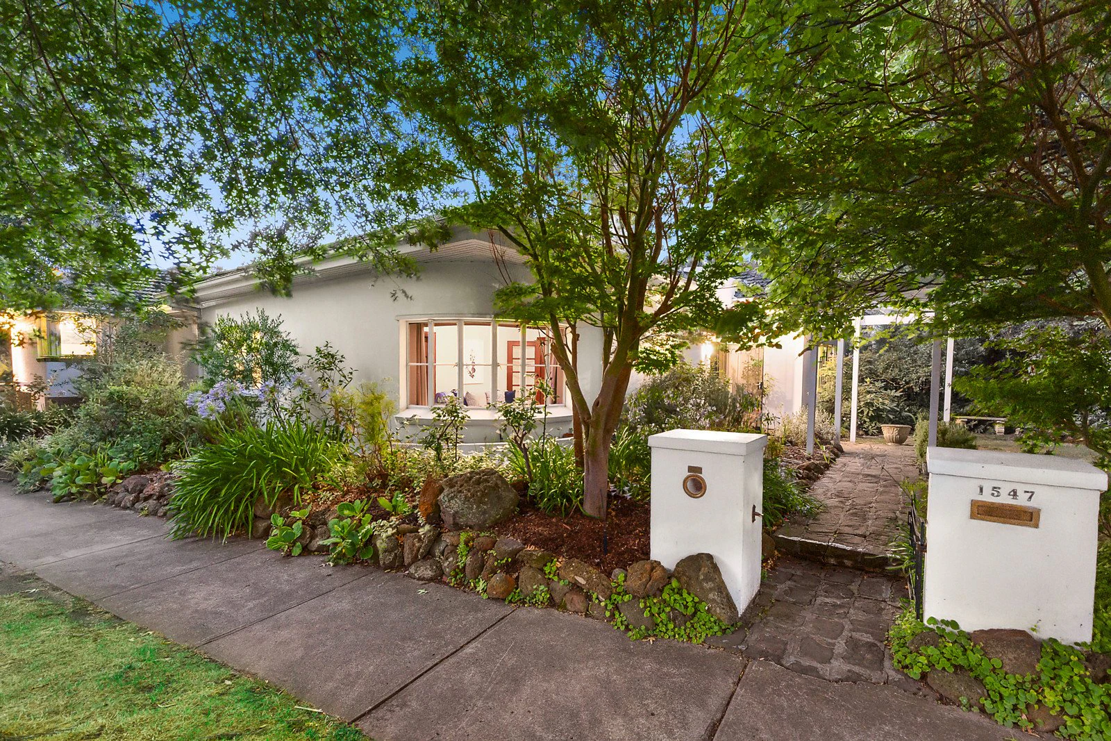 1547 Old Burke Road, Kew East, VIC
