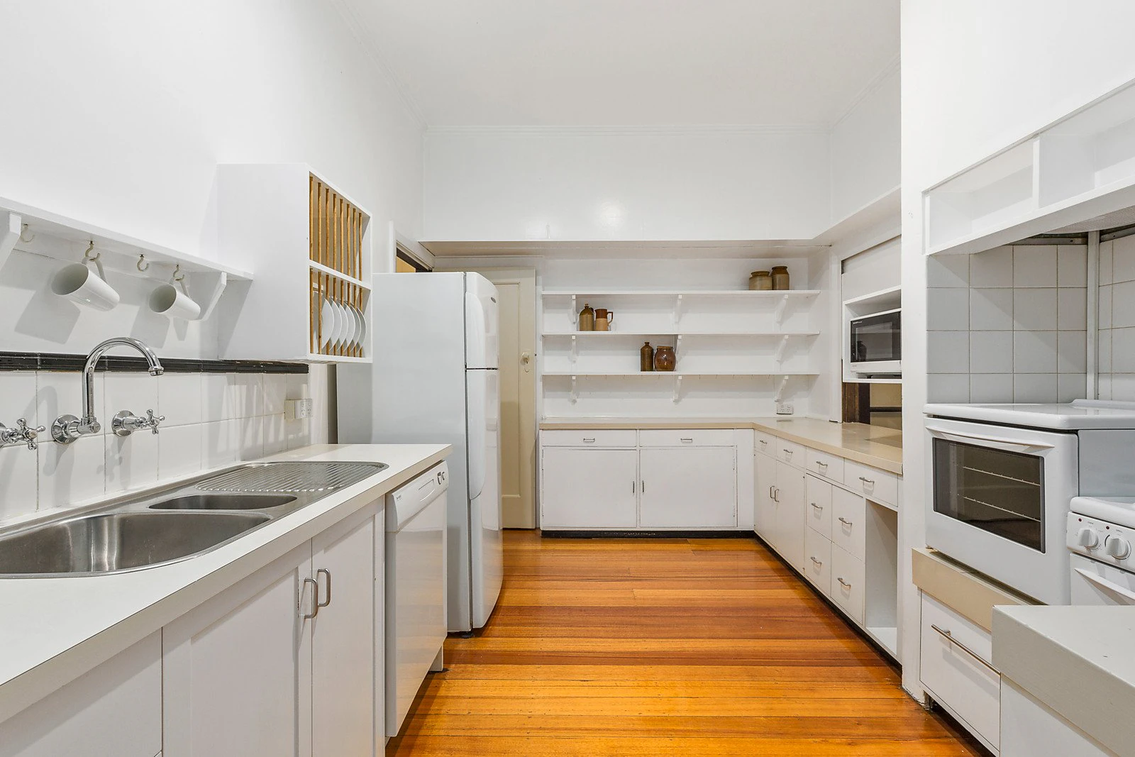 1547 Old Burke Road, Kew East, VIC