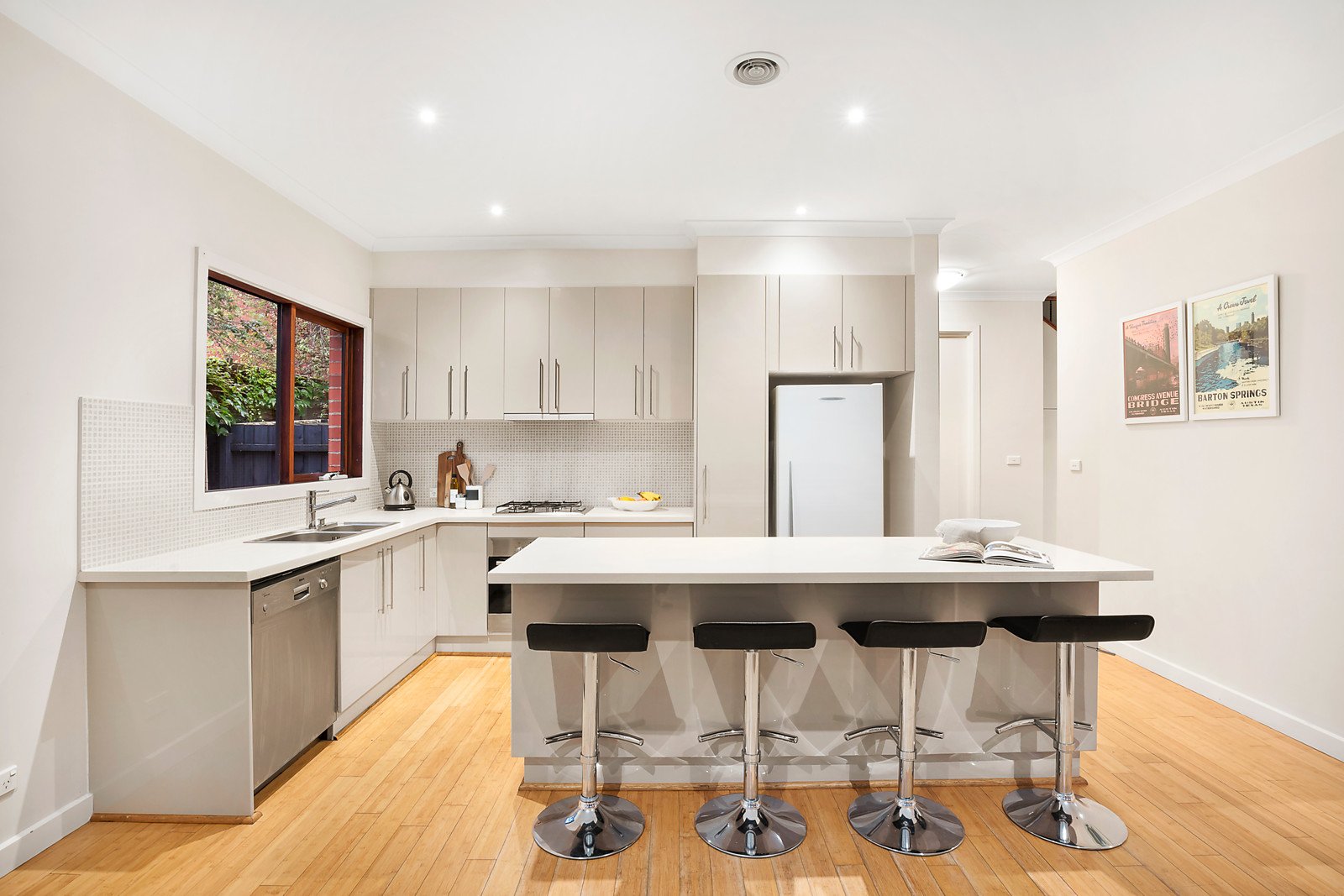 16/410 Waverley Road, Malvern East - Thumbnail 4