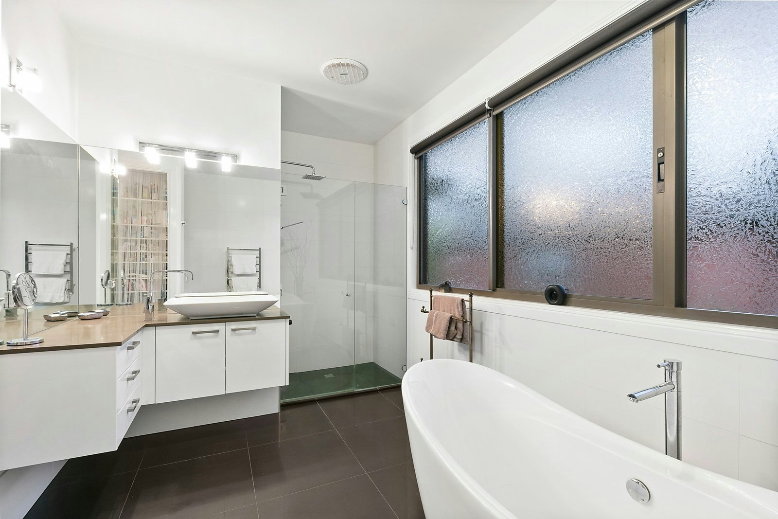 9 Arden Court, Kew East, VIC