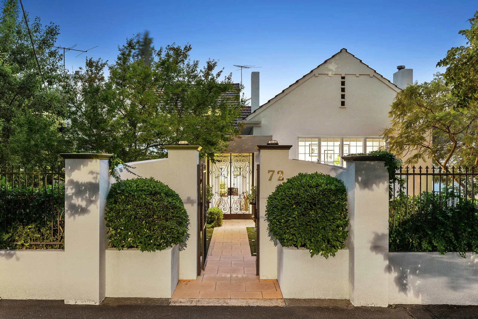 72 North Road, Brighton, VIC