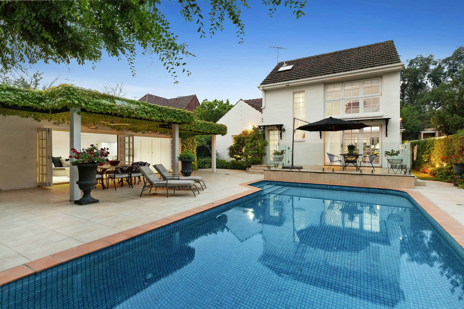 72 North Road, Brighton, VIC