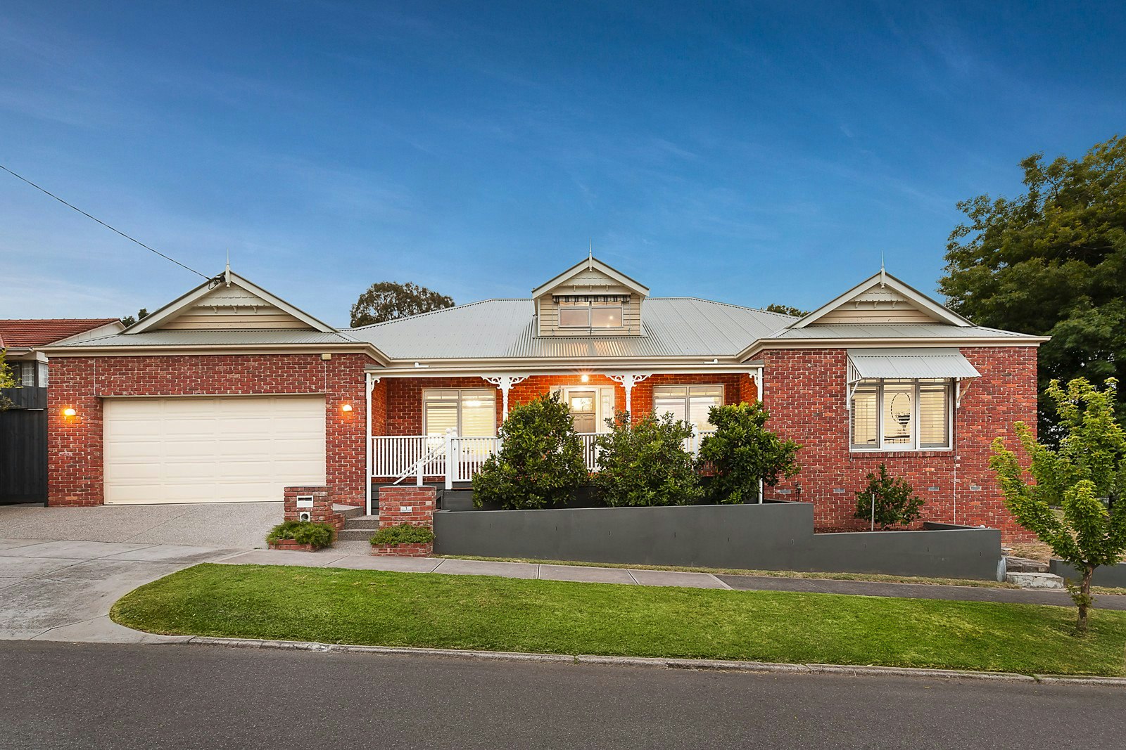 1 Anson Court, Ashburton, VIC