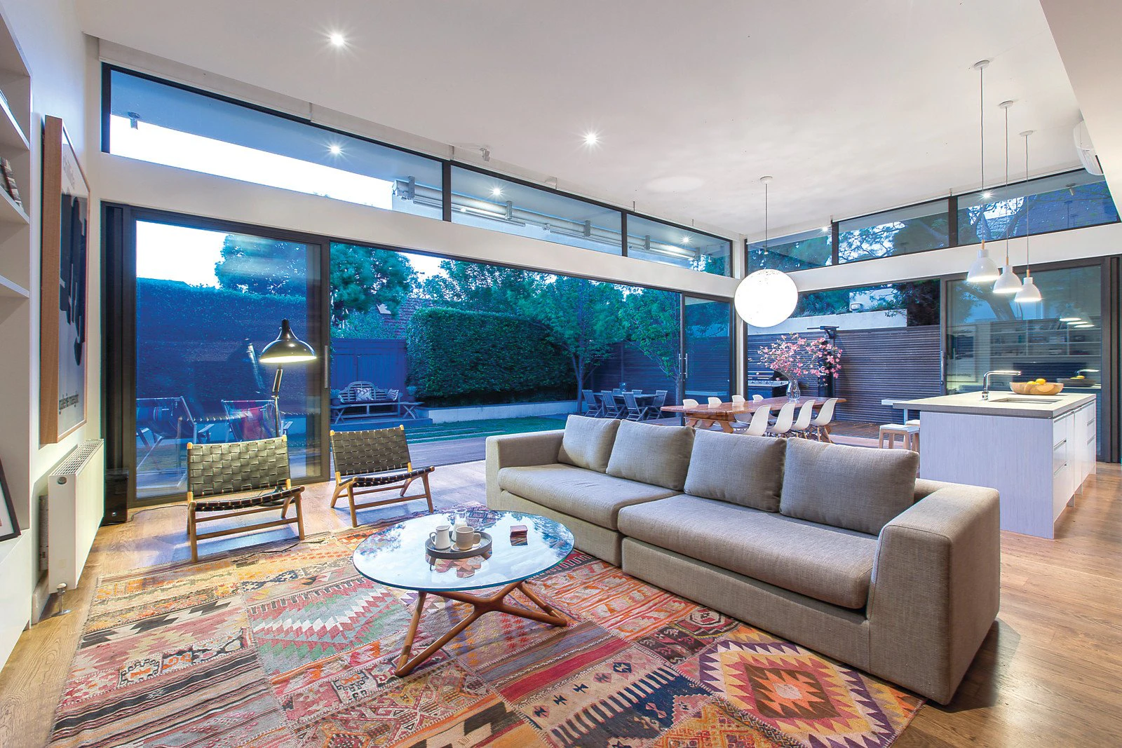 823 Hampton Street, Brighton, VIC