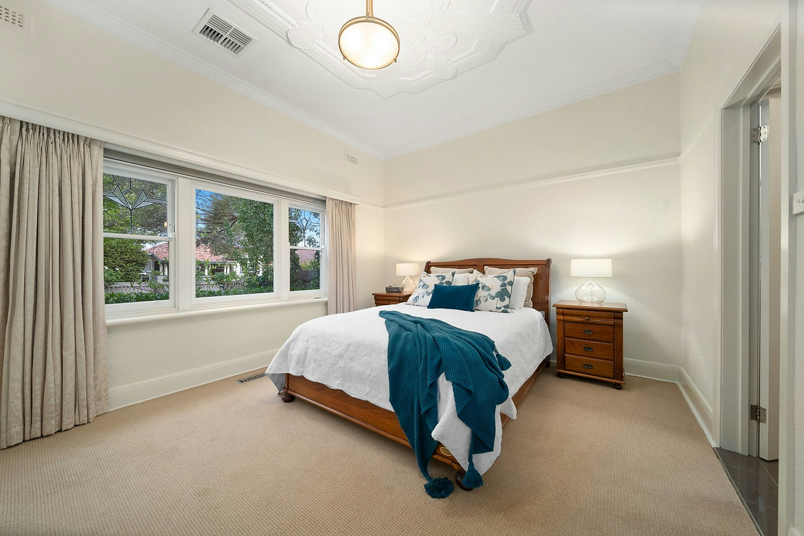 9 Evan Street, Box Hill North, VIC