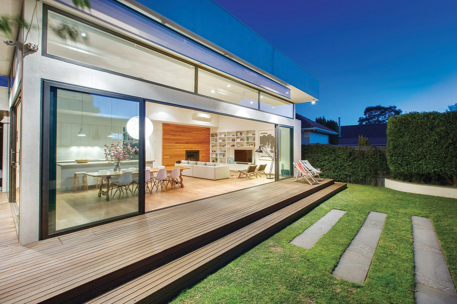 823 Hampton Street, Brighton, VIC