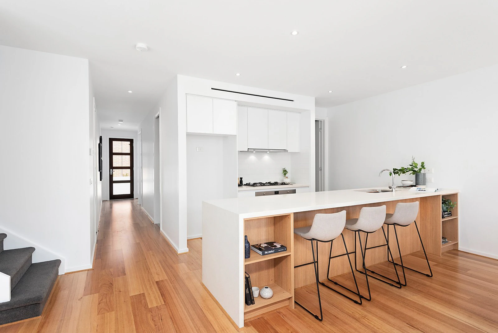 2/196-198 Belmore Road, Balwyn, VIC