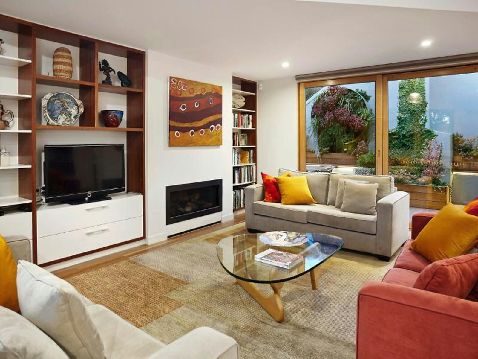 40 Longmore Street, St Kilda West, VIC