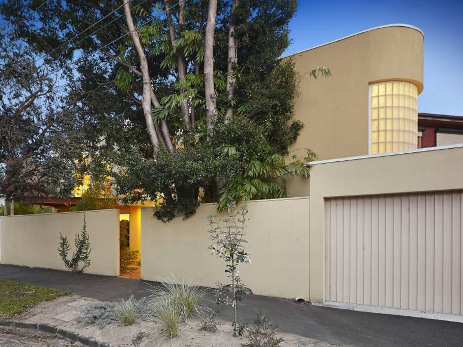 40 Longmore Street, St Kilda West, VIC