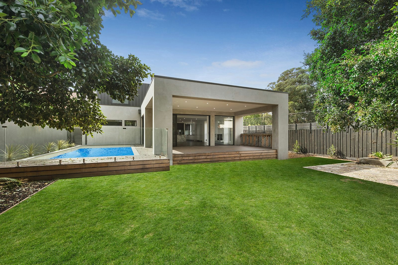 375 St Kilda Street, Brighton, VIC