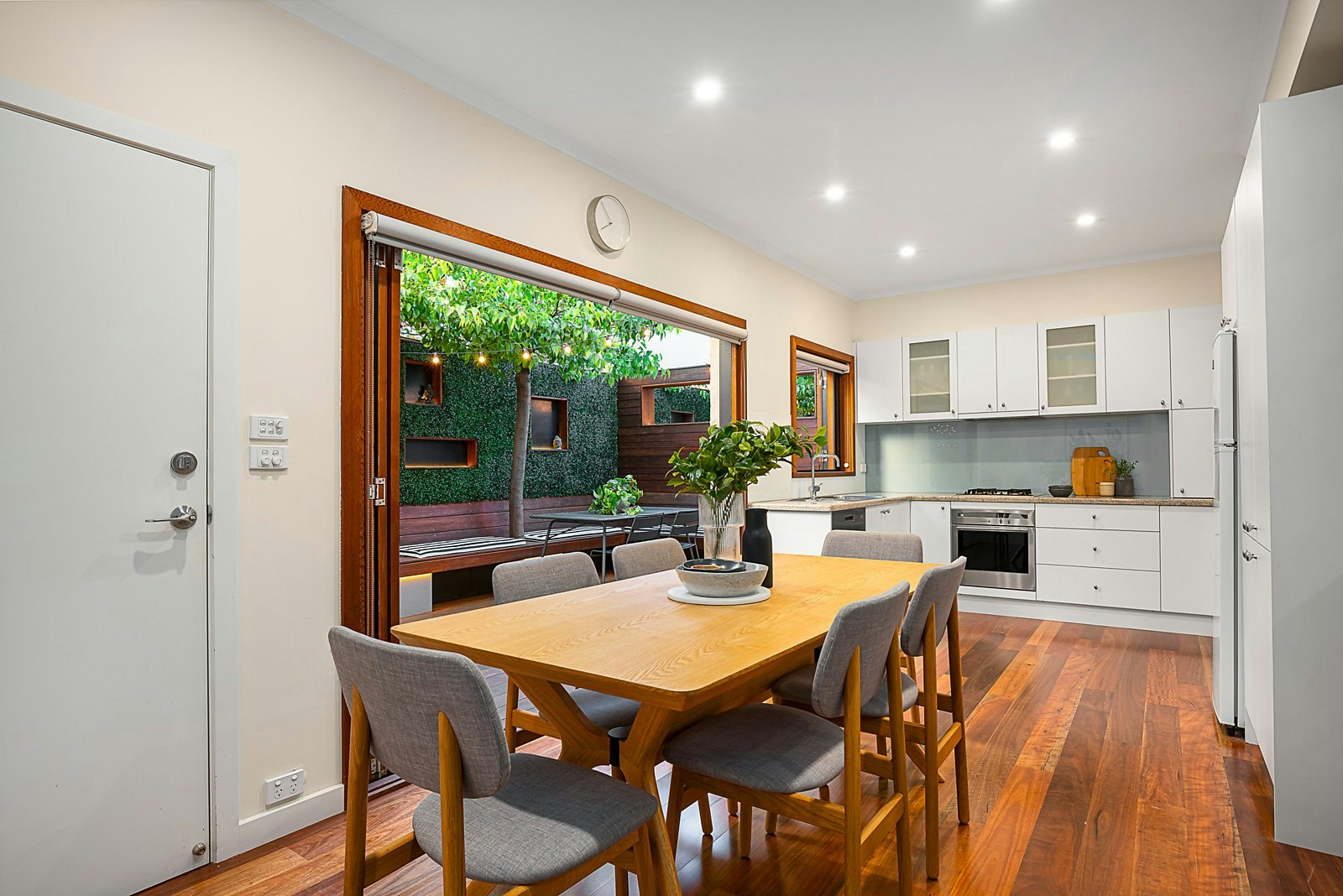 3/141 Albert Street, Port Melbourne, VIC