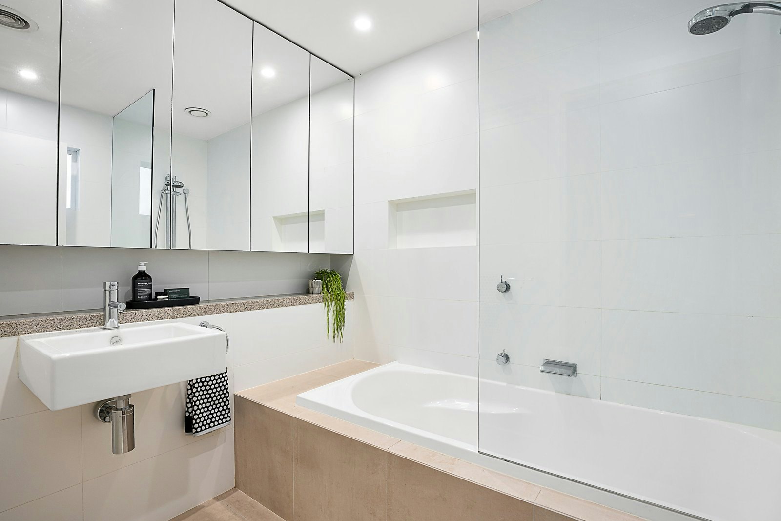 3/141 Albert Street, Port Melbourne, VIC