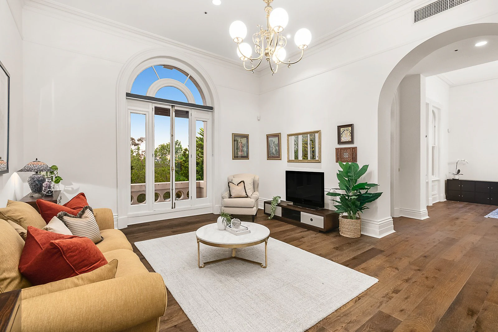 3 Wiltshire Drive, Kew, VIC