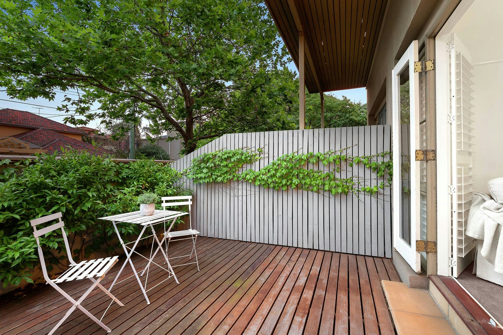 2/38 Pine Avenue, Elwood, VIC