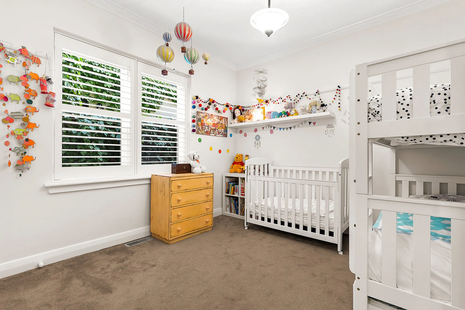 2/38 Pine Avenue, Elwood, VIC