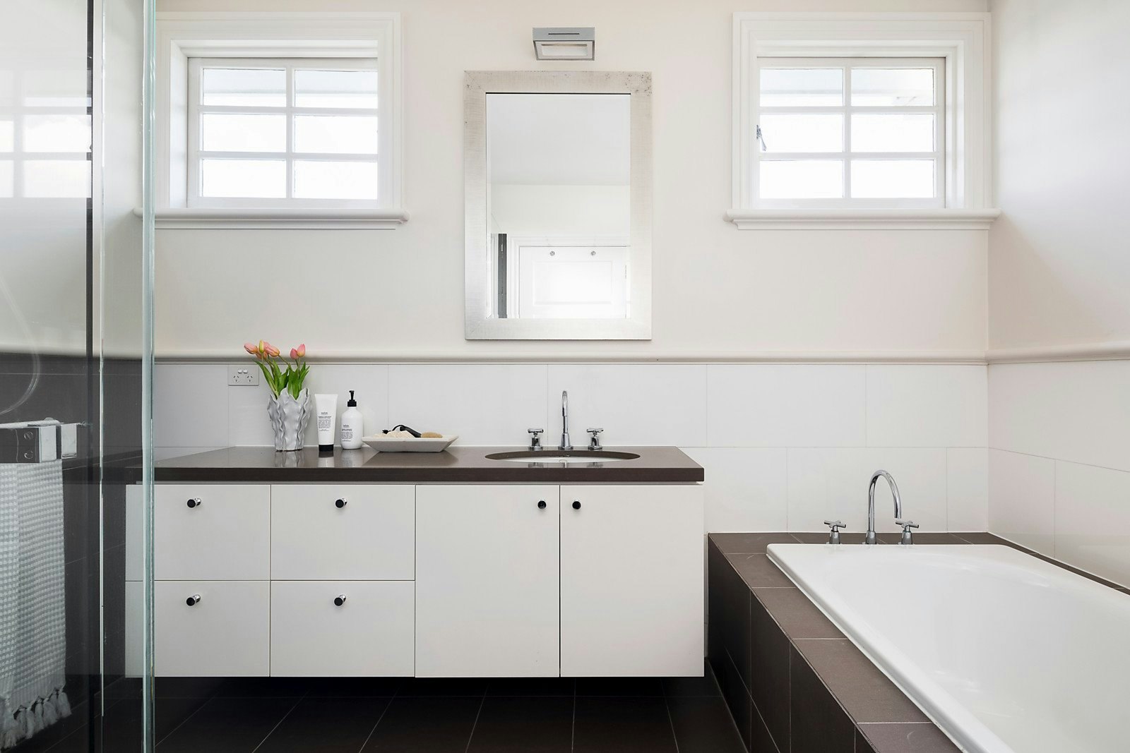 1A Seacombe Grove, Brighton, VIC