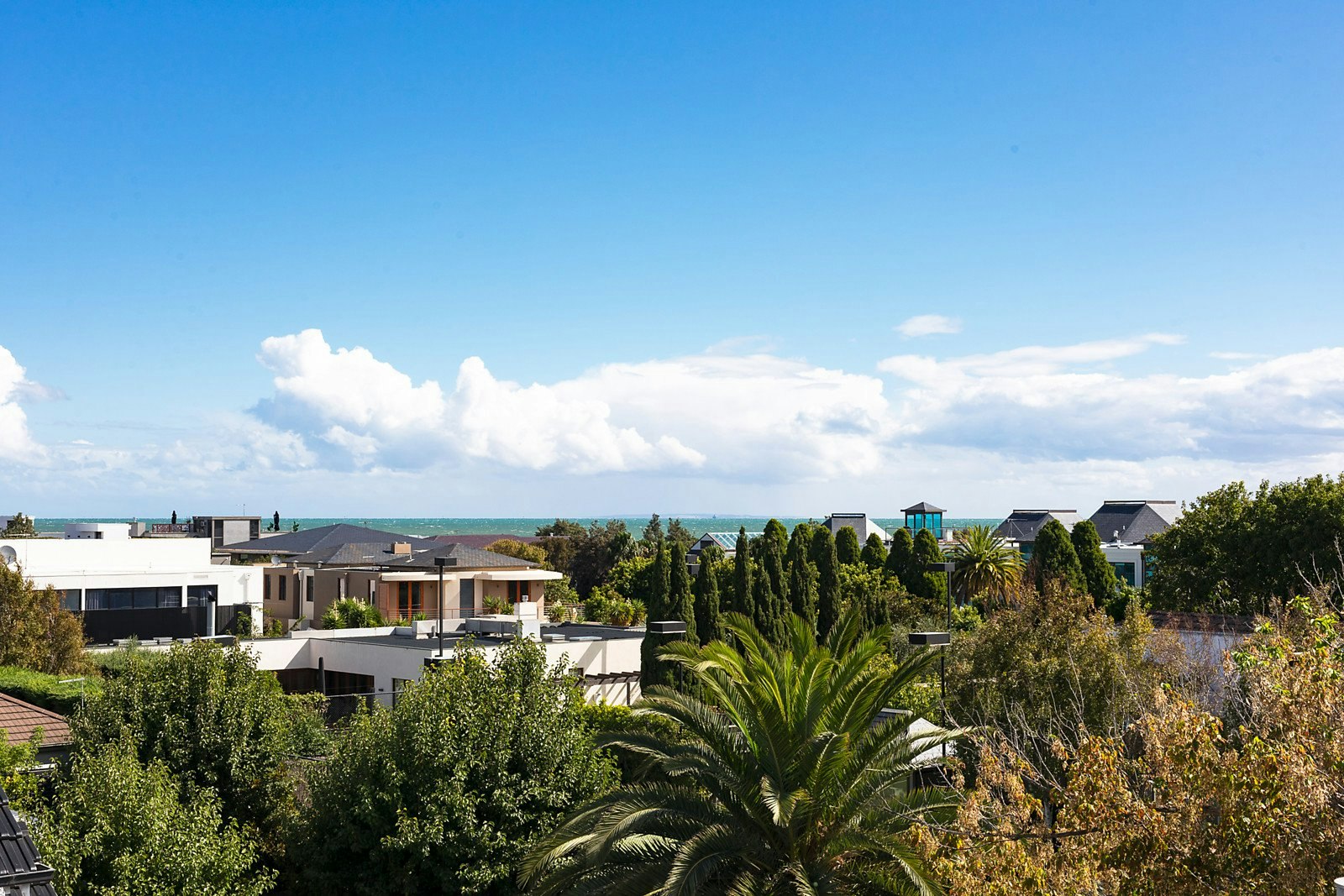 1A Seacombe Grove, Brighton, VIC