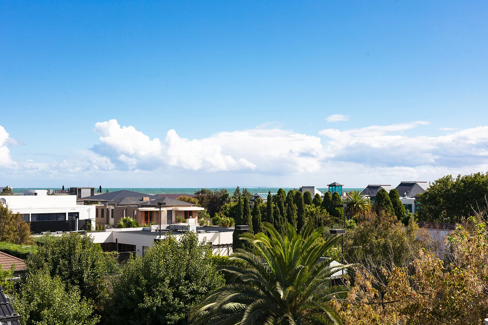 1A Seacombe Grove, Brighton, VIC