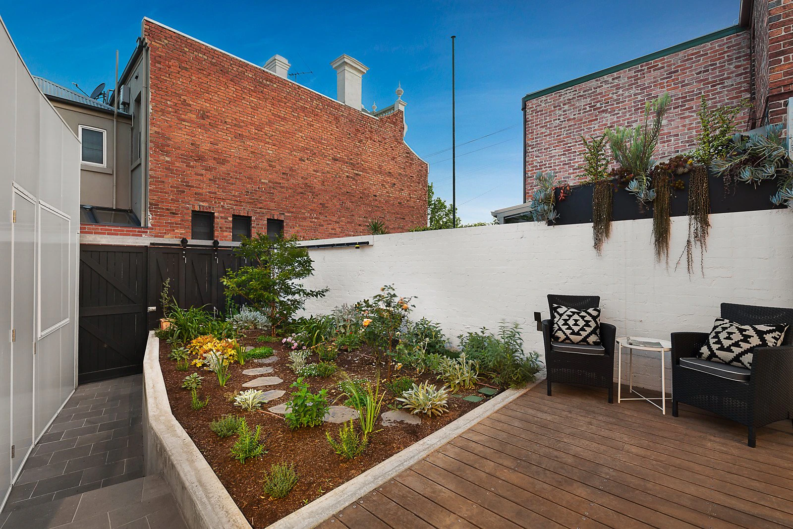 19 Mills Street, Albert Park, VIC